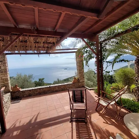 Elma's - Terrace Aliki Alónnisos